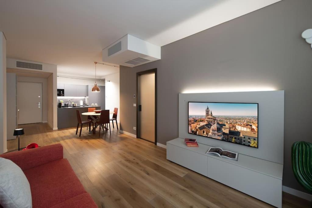 Cicerone Apartment Бергамо Екстериор снимка