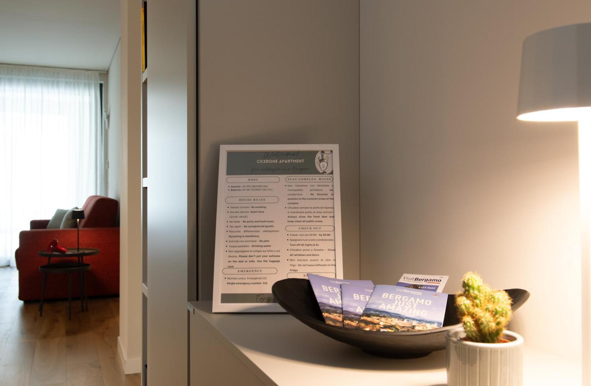 Cicerone Apartment Бергамо Екстериор снимка